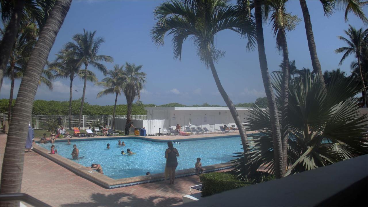 Apartahotel Casablanca On The Beach, Oceanfront Miami